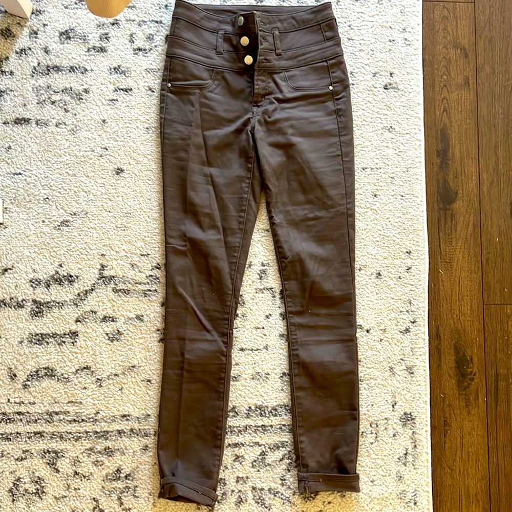 High waisted brown jeans